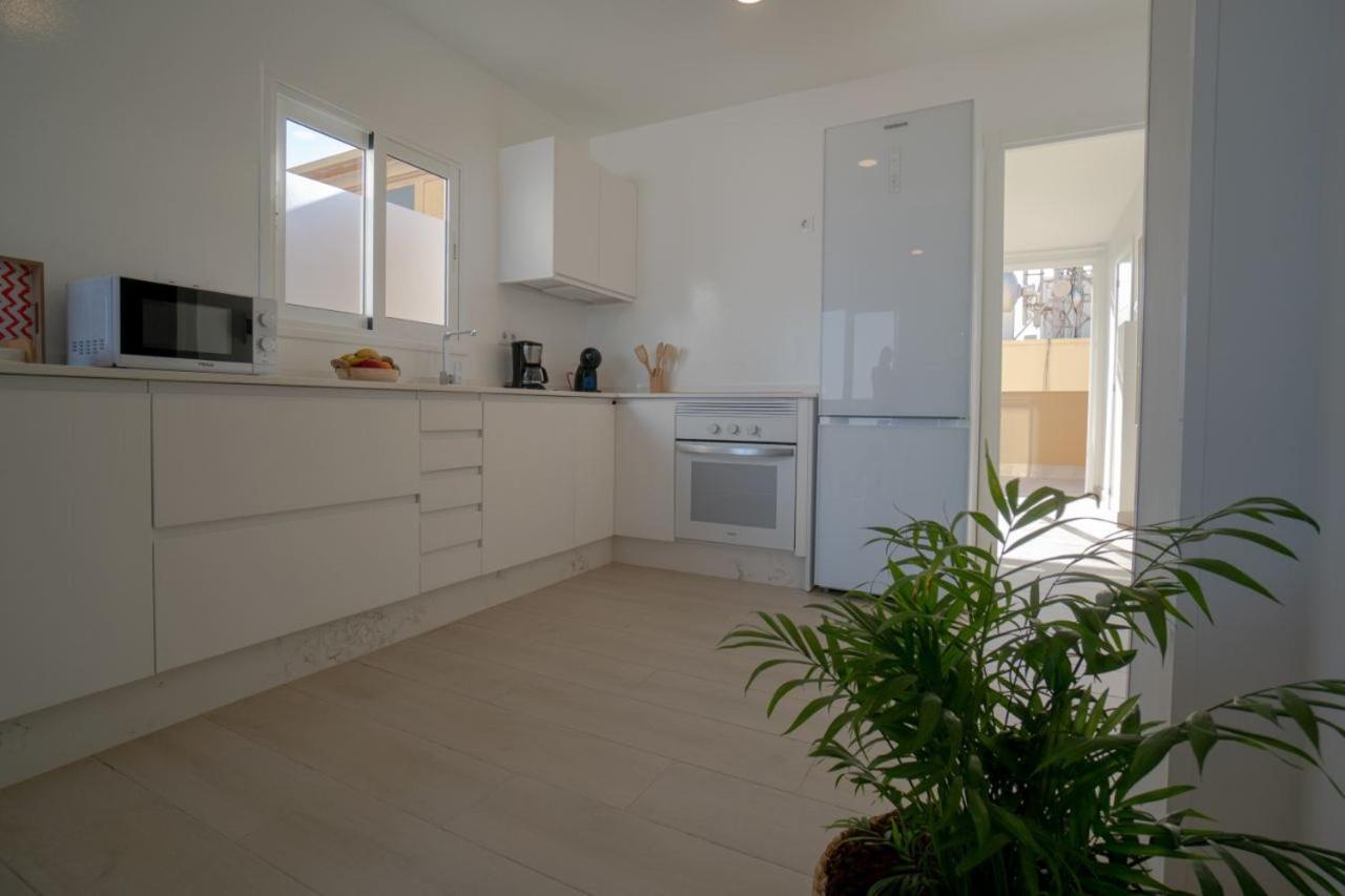 Precioso Atico Con Vistas Al Mar Parking Gratuito Apartment Corralejo Exterior photo